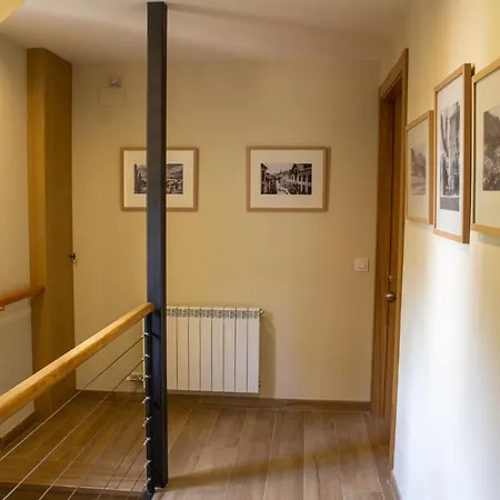 Areny - L'amfitriona Apartment